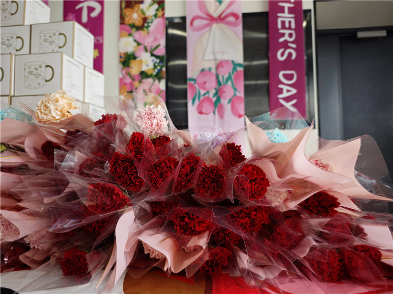 从心声传递到跨时空合照:宝时云仓打造有温度的母亲节